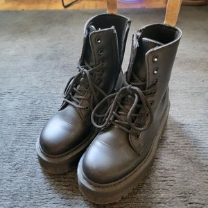 Dr Marten Mono Vegan Jadon II Platform US Ladies 7